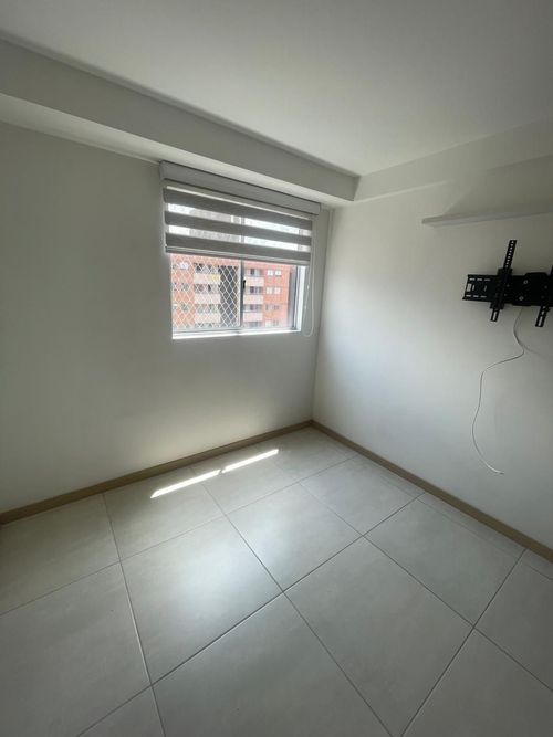 Apartamento en venta en Centro, Itagüí · foto 14 de 24