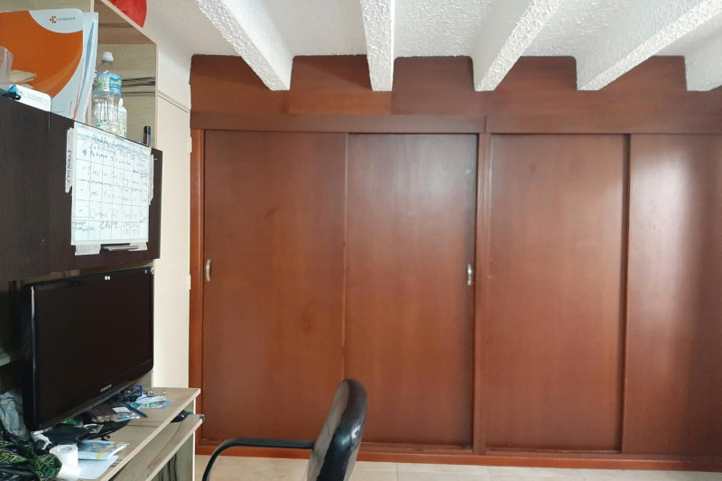 Casa en venta en Villas De Granada, Bogotá · foto 6 de 10