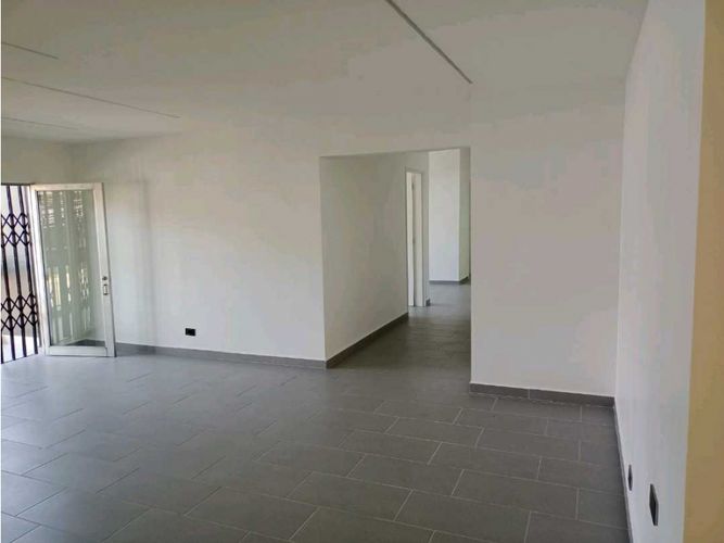 Local en arriendo en Laureles, Medellín, 200 m² · foto 8 de 14