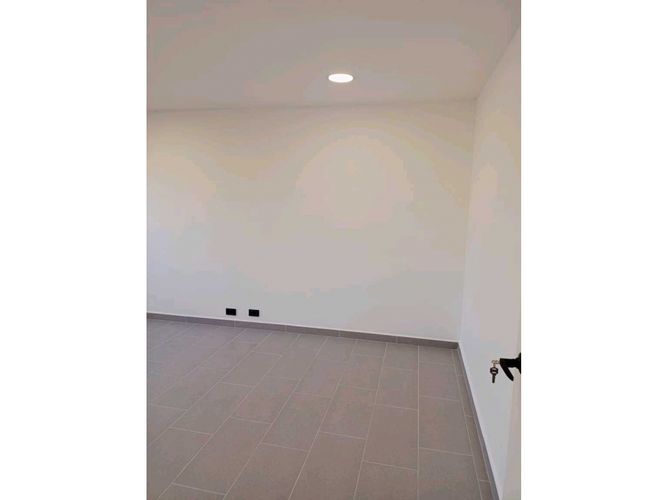 Local en arriendo en Laureles, Medellín, 200 m² · foto 12 de 14
