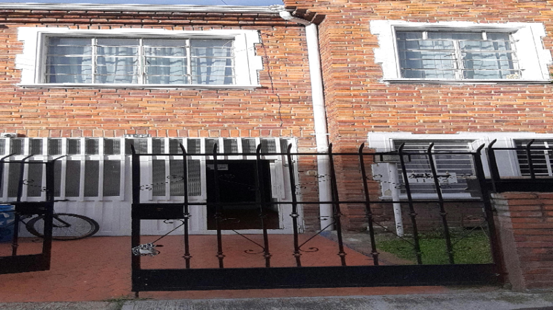 Casa en venta en Chapinero Central, Bogotá · foto 3 de 15