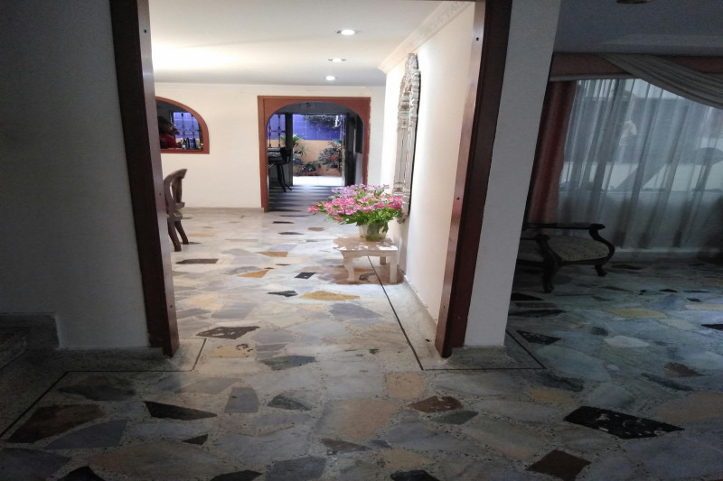 Casa en venta en Unidad Carabelas, Bogotá · foto 4 de 10