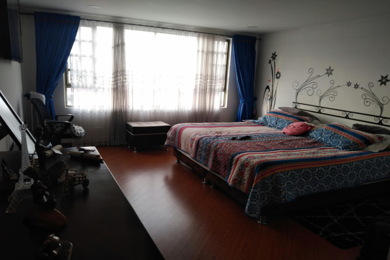 Casa en venta en Unidad Carabelas, Bogotá · foto 8 de 10