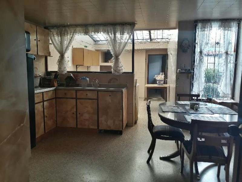 Casa en venta en Pasadena, Bogotá · foto 5 de 10