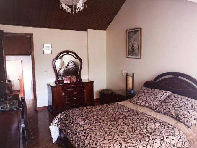Casa de 4 alcobas en venta en Niza Norte, Bogotá, 321 m² · foto 7 de 10