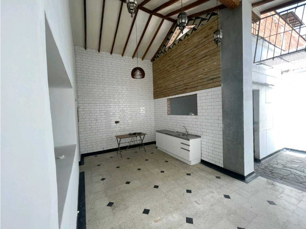 Casa en Arriendo en Prado, Medellín