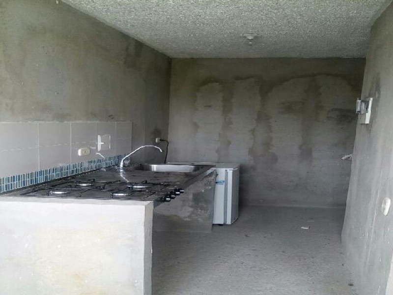 Apartamento en venta en Cr Gratamira, Villavicencio · foto 3 de 8