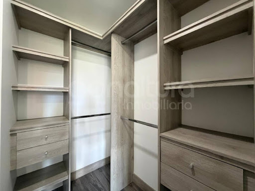 Apartamento en venta en Cumbres, Envigado · foto 9 de 13