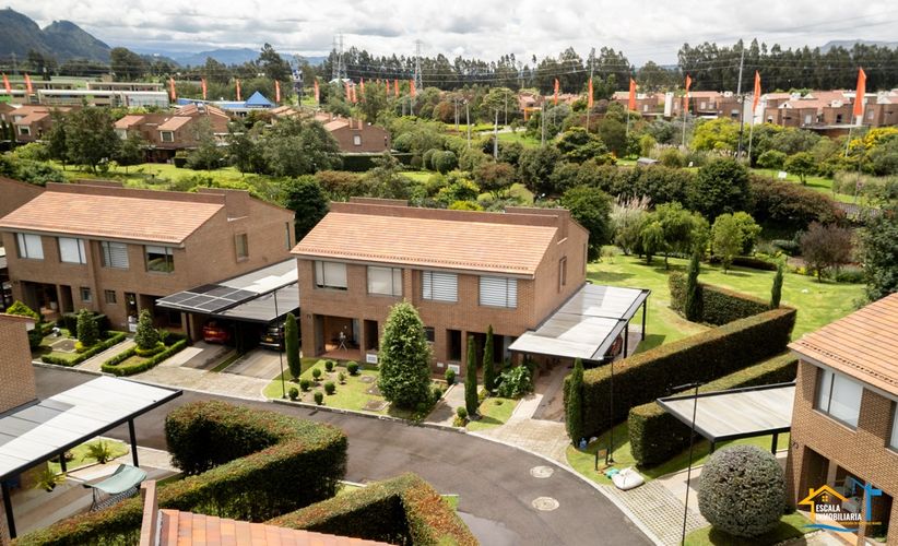 Casa de 3 alcobas en venta en Pueblo Viejo, Cota, 121 m² · foto 18 de 18