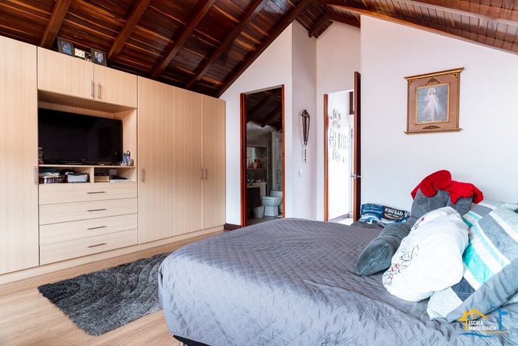 Casa de 4 alcobas en venta en Cota, 185 m² · foto 19 de 24