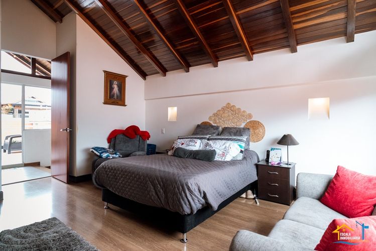 Casa de 4 alcobas en venta en Cota, 185 m² · foto 23 de 24
