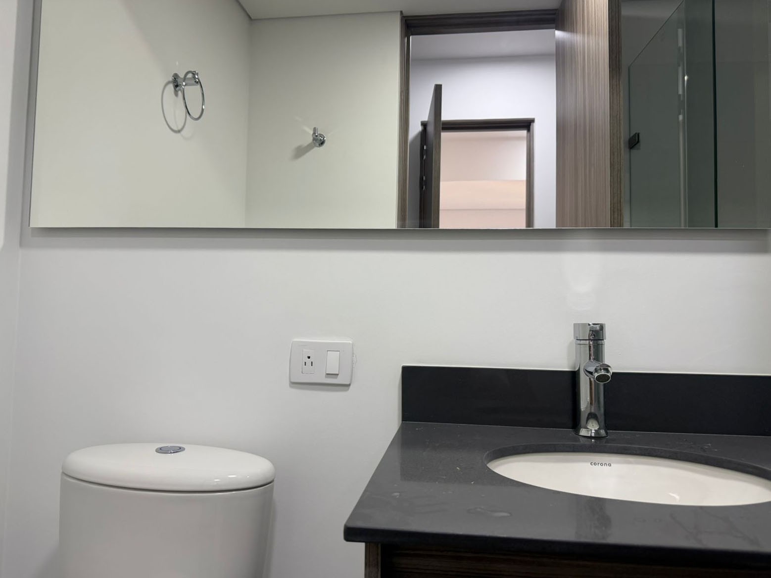Apartamento en venta en El Poblado, Envigado · foto 16 de 17