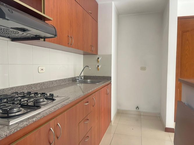 Apartamento de 3 alcobas en venta en Camino Verde, Envigado, 83 m² · foto 4 de 17