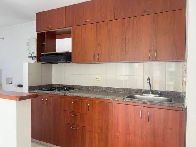 Apartamento de 3 alcobas en venta en Camino Verde, Envigado, 83 m² · foto 5 de 17