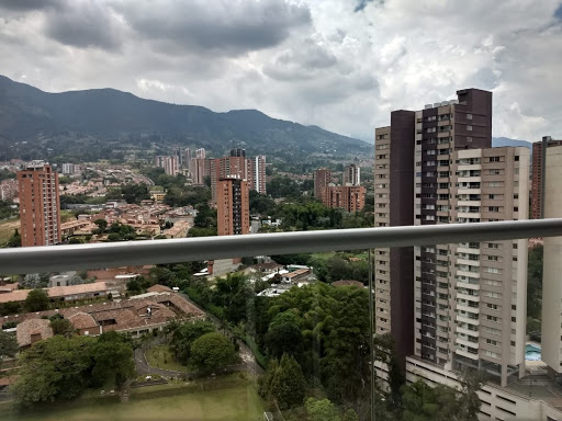 Apartamento en venta en Suramérica, La Estrella · foto 2 de 18