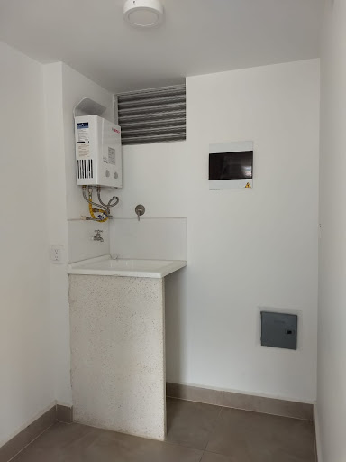 Apartamento en venta en Suramérica, La Estrella · foto 9 de 18