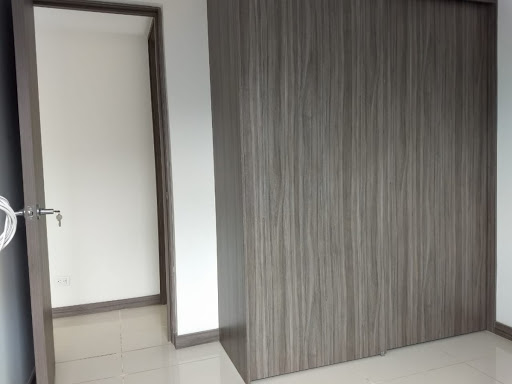 Apartamento en venta en Suramérica, La Estrella · foto 10 de 18