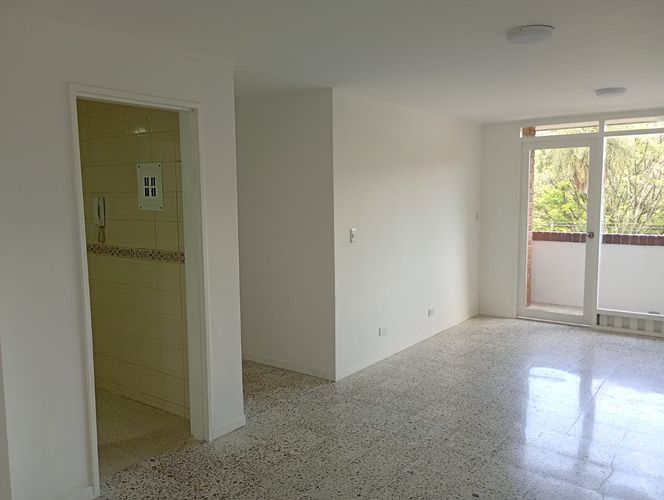 Apartamento de 3 alcobas en venta en Laureles, Medellín, 120 m² · foto 14 de 16