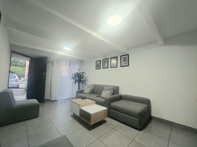 Apartamento de 3 alcobas en venta en Conjunto Residencial Santa Maria Del Campo, Itagüí, 94 m² · foto 18 de 18