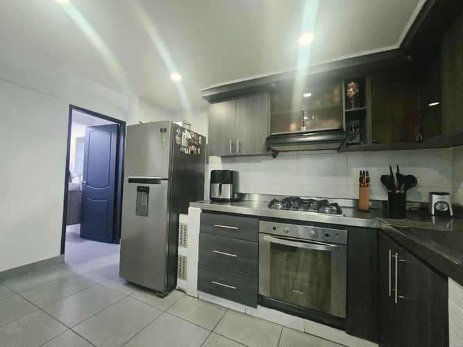 Apartamento de 3 alcobas en venta en Conjunto Residencial Santa Maria Del Campo, Itagüí, 94 m² · foto 3 de 18