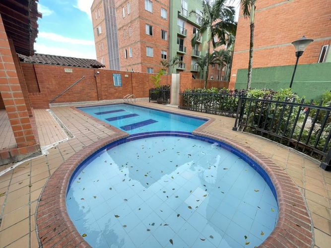 Apartamento de 3 alcobas en venta en El Limonar, Cali, 60 m² · foto 13 de 14