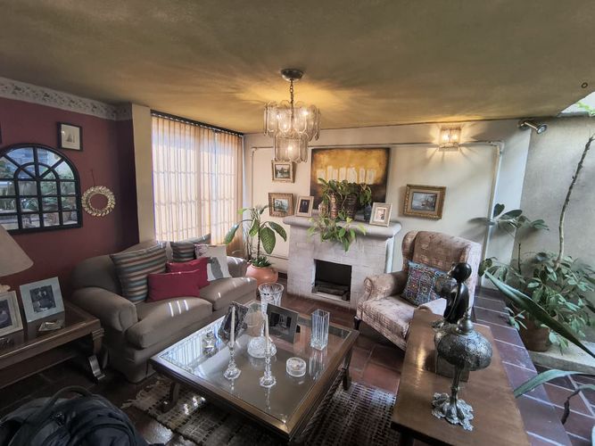 Casa de 3 alcobas en venta en El Limonar, Cali, 164 m² · foto 2 de 14