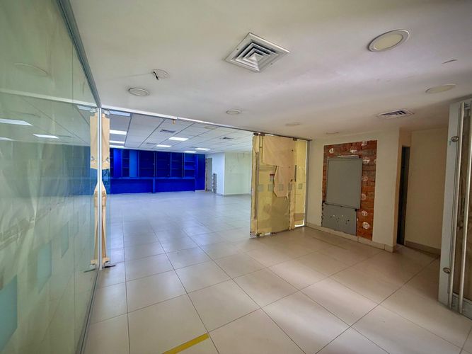 Local en venta en Pinares, Pereira, 148 m² · foto 6 de 18
