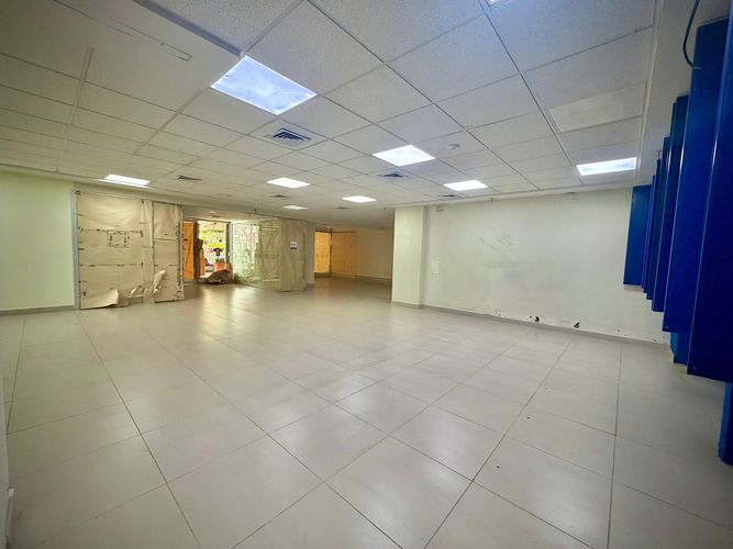 Local en venta en Pinares, Pereira, 148 m² · foto 7 de 18