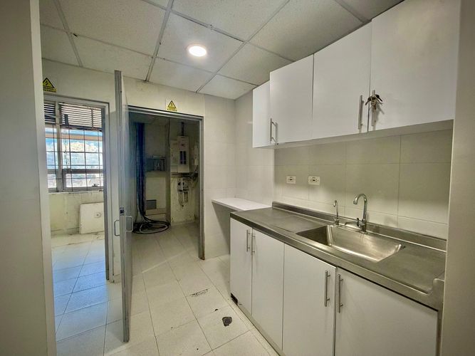 Local en venta en Pinares, Pereira, 148 m² · foto 10 de 18