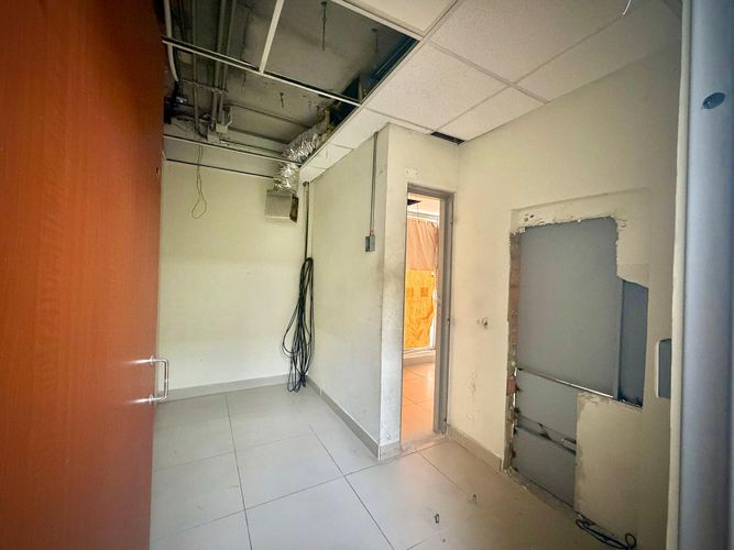 Local en venta en Pinares, Pereira, 148 m² · foto 15 de 18
