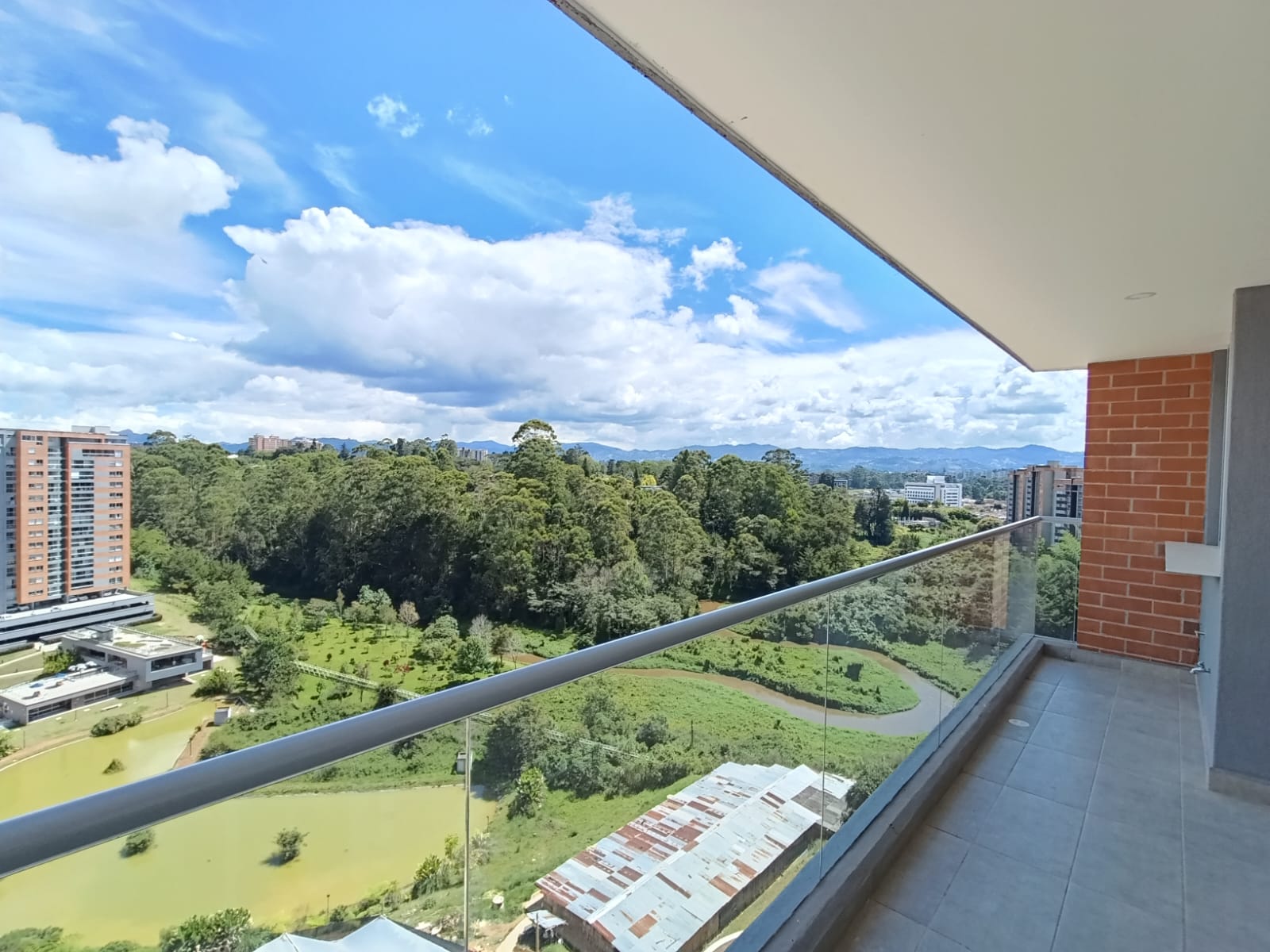 Apartamento en arriendo en Los Colegios, Rionegro · foto 3 de 15