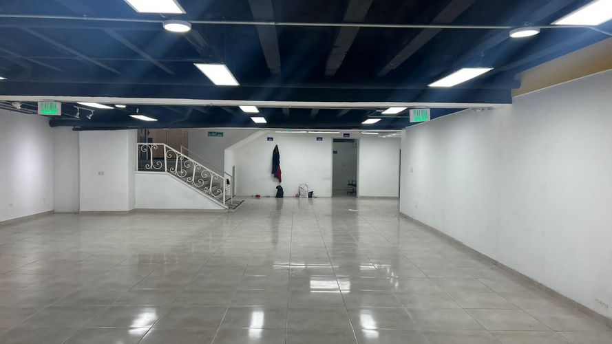 Local en venta en Sector Plaza De Bolivar, Pereira, 387 m² · foto 4 de 4