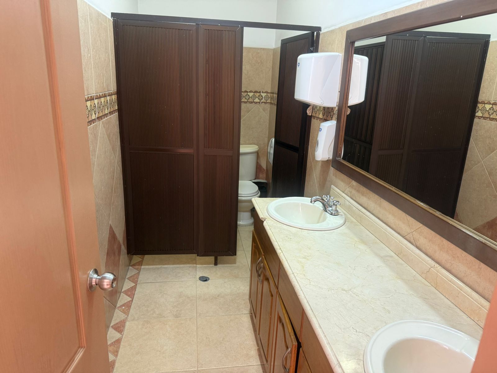 Casa en arriendo en Laureles, Medellín · foto 11 de 20