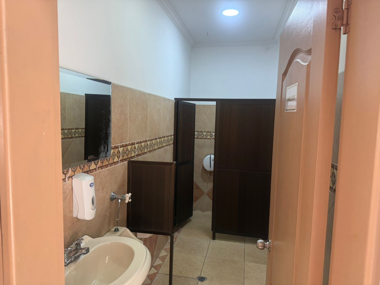 Casa en arriendo en Laureles, Medellín · foto 14 de 20
