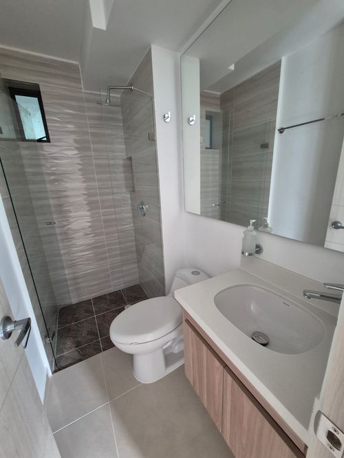 Apartamento de 3 alcobas en venta en Cañaveral, Floridablanca, 72 m² · foto 5 de 9