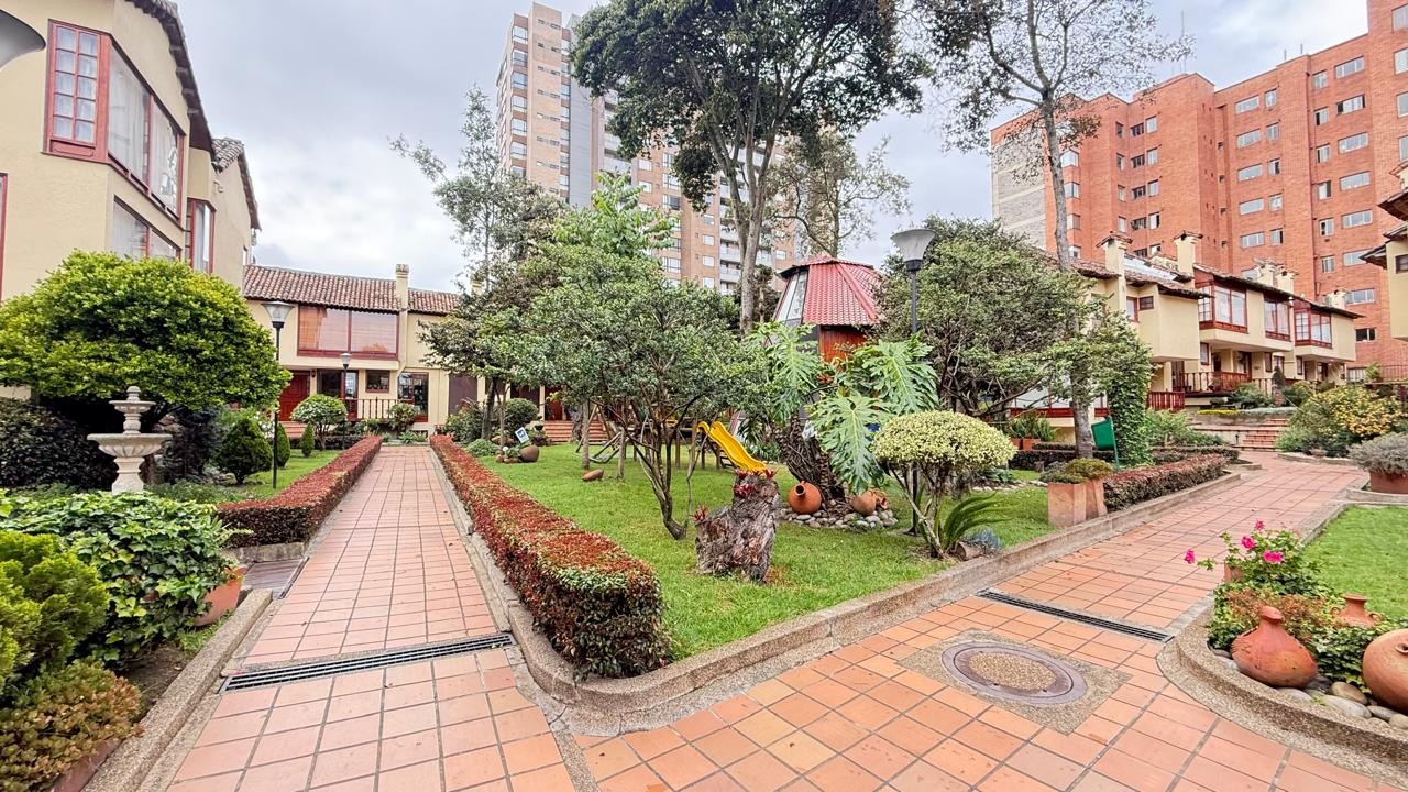 Casa en venta en La Calleja, Bogotá · foto 2 de 24
