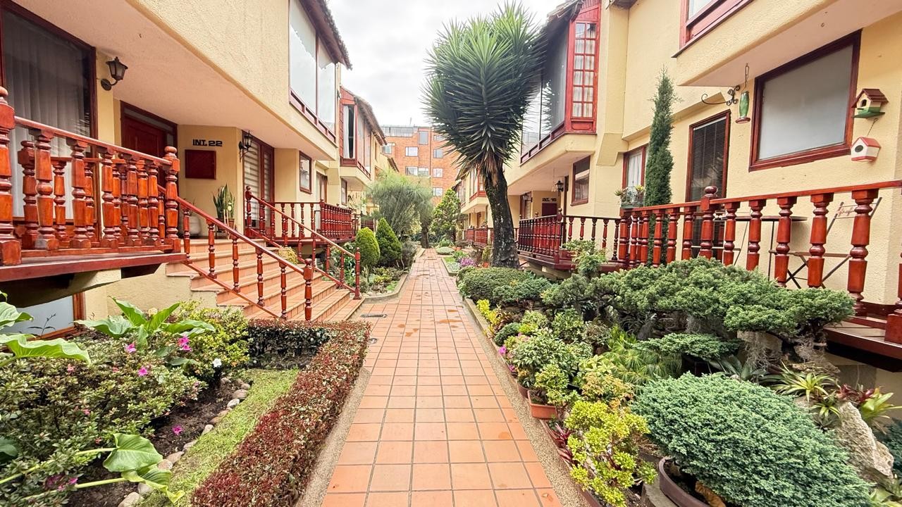 Casa en venta en La Calleja, Bogotá · foto 3 de 24