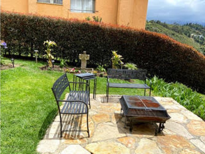Casa de 4 alcobas en venta en Yerbabuena, Chía, 260 m² · foto 9 de 24