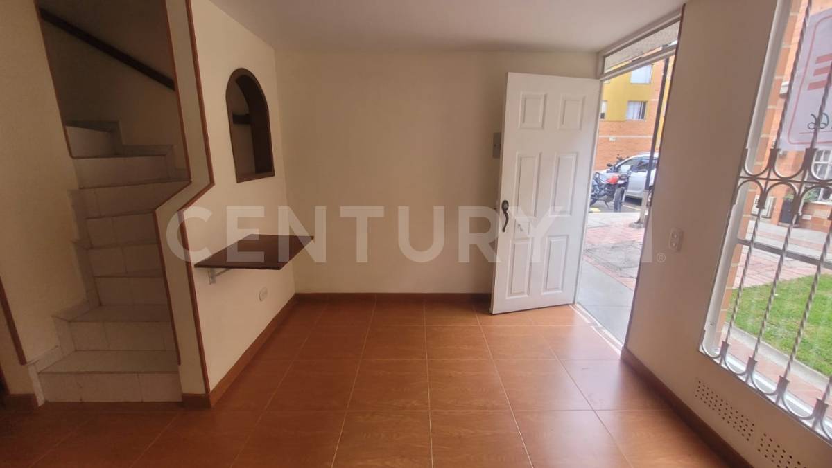 Casa en venta en Castilla, Bogotá · foto 2 de 10