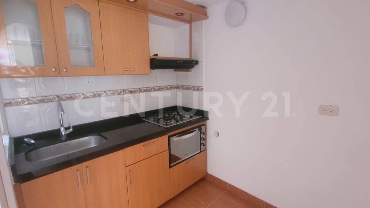 Casa en venta en Castilla, Bogotá · foto 3 de 10