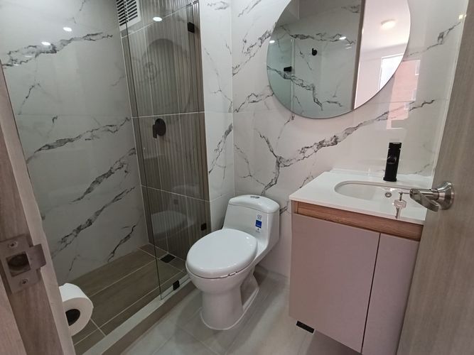 Apartamento de 2 alcobas en arriendo en Los Colegios, Rionegro, 66 m² · foto 9 de 16
