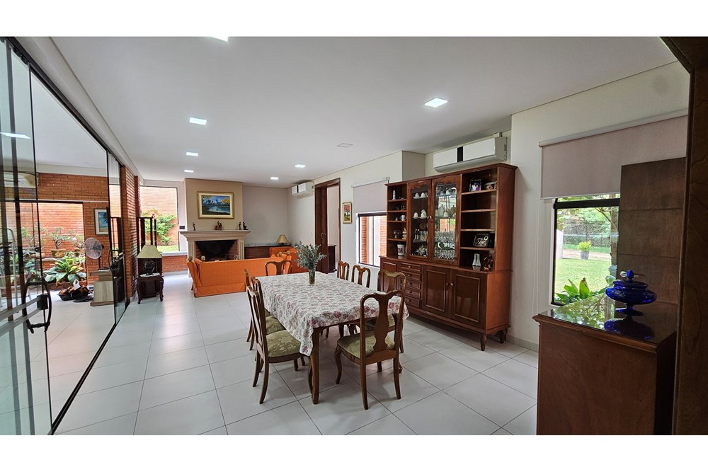 Residencia-Venta-Lapacho casi Costa de las Palmas, Surubi`y, Mariano Roque Alonso, Central — foto 2