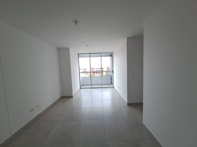 Apartamento de 3 alcobas en venta en Las Lomitas, Sabaneta, 79 m² · foto 5 de 24