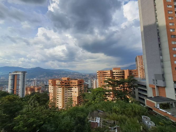 Apartamento de 3 alcobas en venta en Las Lomitas, Sabaneta, 79 m² · foto 8 de 24