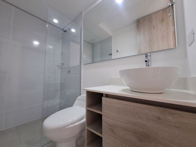 Apartamento de 3 alcobas en venta en Las Lomitas, Sabaneta, 79 m² · foto 9 de 24