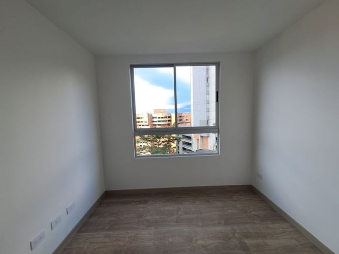 Apartamento de 3 alcobas en venta en Las Lomitas, Sabaneta, 79 m² · foto 13 de 24