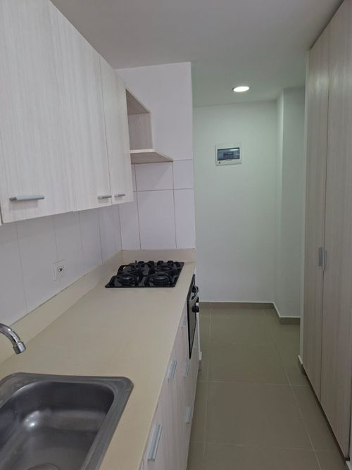 Apartamento de 3 alcobas en venta en Mayorca, Sabaneta, 65 m² · foto 2 de 18