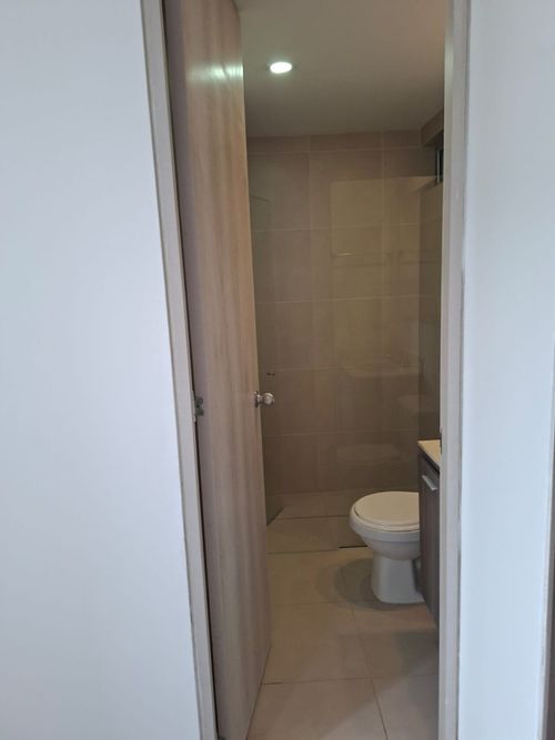 Apartamento de 3 alcobas en venta en Mayorca, Sabaneta, 65 m² · foto 9 de 18