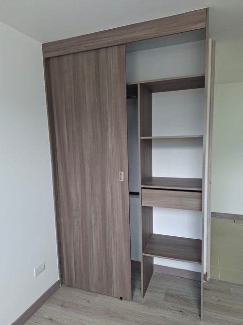 Apartamento de 3 alcobas en venta en Mayorca, Sabaneta, 65 m² · foto 15 de 18