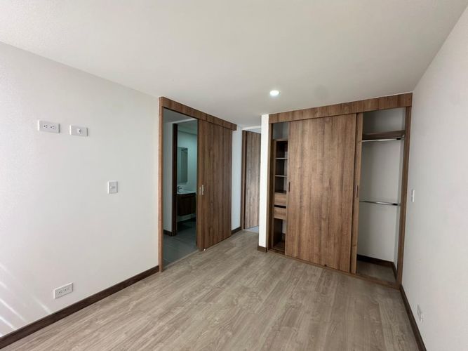 Apartamento de 3 alcobas en venta en La Sultana, Manizales, 65 m² · foto 13 de 22